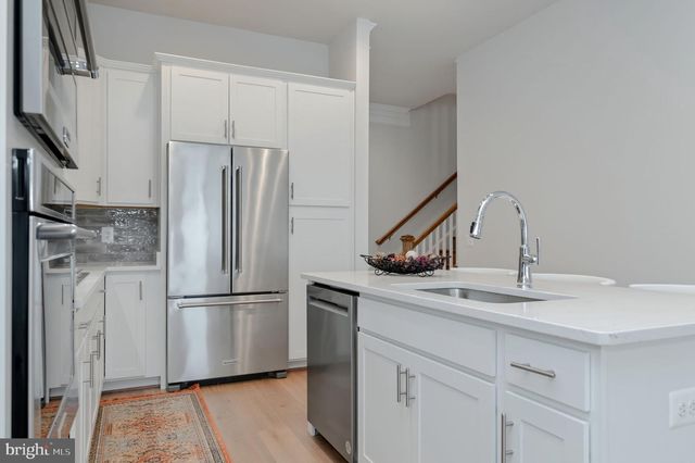 43899 SIREN SONG TER, Leesburg, VA 20176