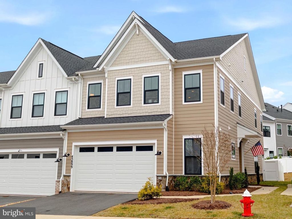 43899 SIREN SONG TER, Leesburg, VA 20176