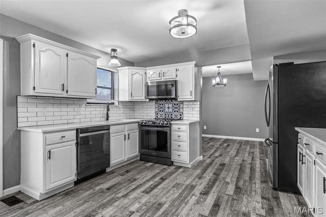 1211 Napoleon Drive, Bonne Terre, MO 63628