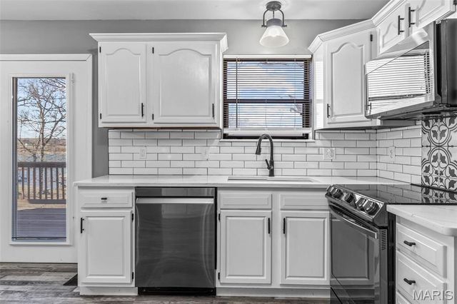 1211 Napoleon Drive, Bonne Terre, MO 63628