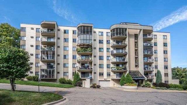 1111 Elway Street 203, Saint Paul, MN 55116