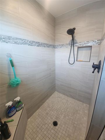 7591 MERGAERT LANE, Middleton, FL 34762