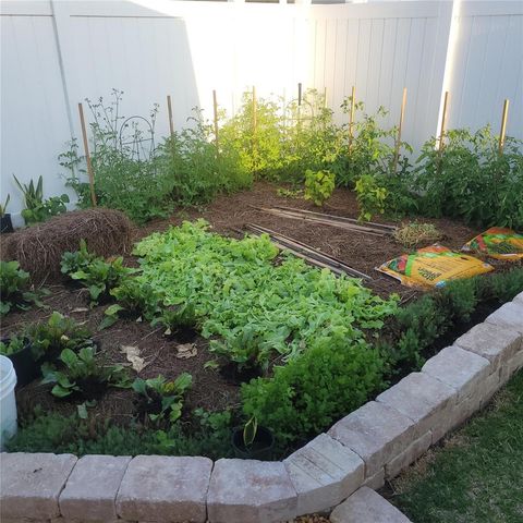 7591 MERGAERT LANE, Middleton, FL 34762