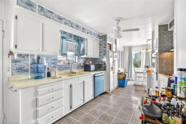 881 N Lake 219, Hemet, CA 92544