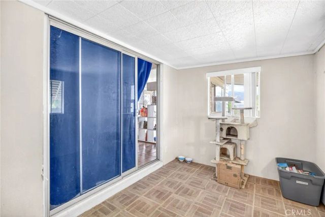 881 N Lake 219, Hemet, CA 92544