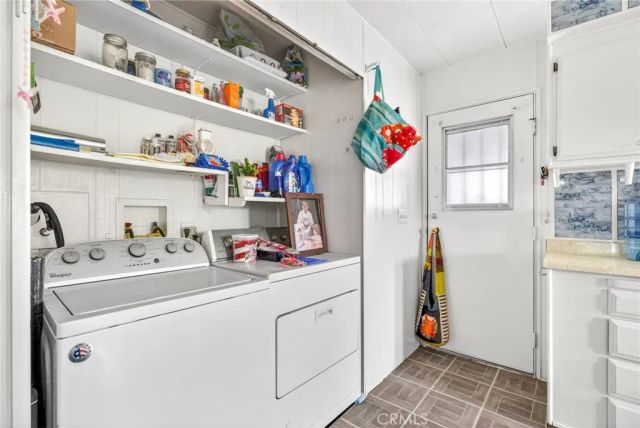 881 N Lake 219, Hemet, CA 92544