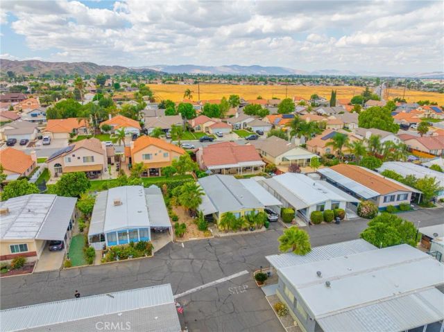 881 N Lake 219, Hemet, CA 92544