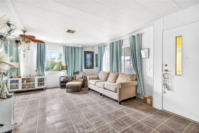 881 N Lake 219, Hemet, CA 92544