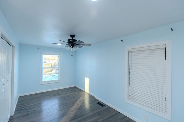 521 E New Ave, Monterey, TN 38574