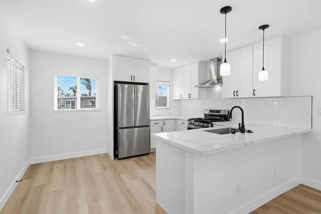 216 218 ALVARADO ST, Chula Vista, CA 91910