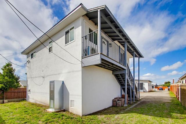 216 218 ALVARADO ST, Chula Vista, CA 91910