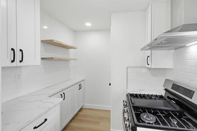 216 218 ALVARADO ST, Chula Vista, CA 91910