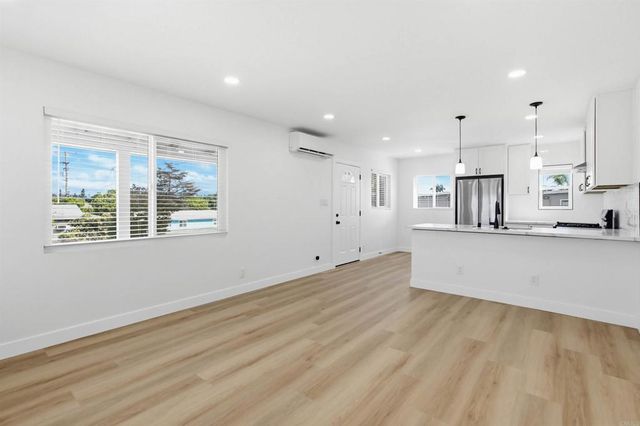 216 218 ALVARADO ST, Chula Vista, CA 91910