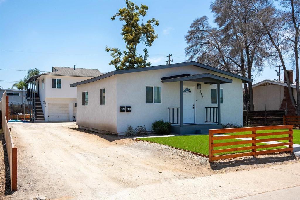 216 218 ALVARADO ST, Chula Vista, CA 91910