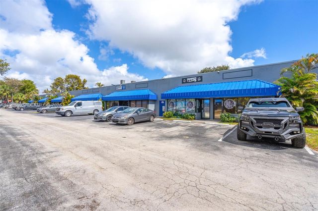 3640 NW 16th St, Lauderhill, FL 33311