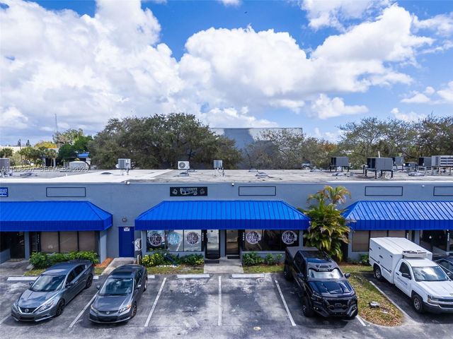 3640 NW 16th St, Lauderhill, FL 33311