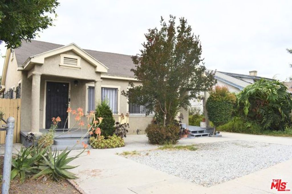 3975 S Van Ness Avenue, Los Angeles, CA 90062