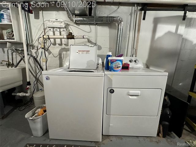 892 Rose Drive, Scio Township, MI 48103