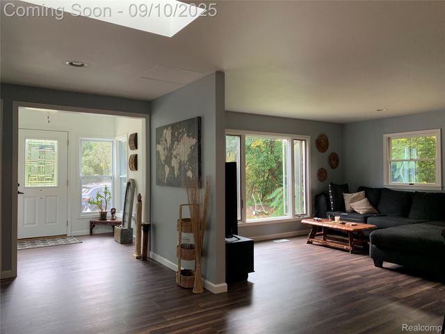 892 Rose Drive, Scio Township, MI 48103