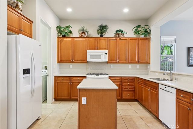 5545 Corte Vallarta, Hemet, CA 92545