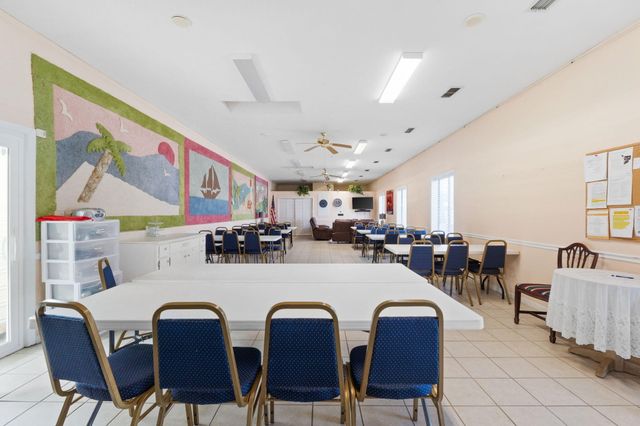 1623 Acre Cir, Panama City Beach, FL 32407