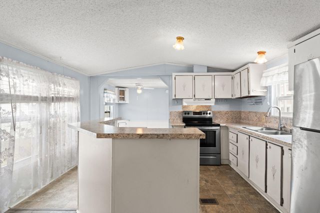 1623 Acre Cir, Panama City Beach, FL 32407