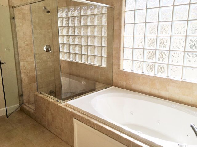 3618 Main Plaza Drive, Houston, TX 77025