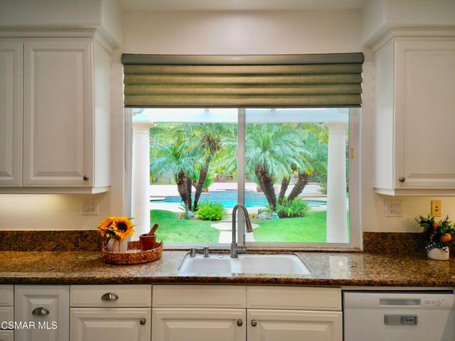 6438 Deerbrook Road, Oak Park, CA 91377