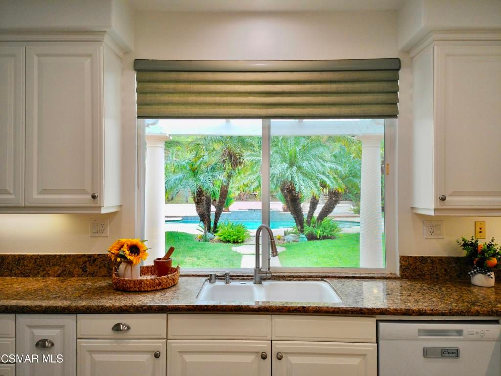 Image 16 of property listing at 6438 Deerbrook Road, Oak Park, CA 91377