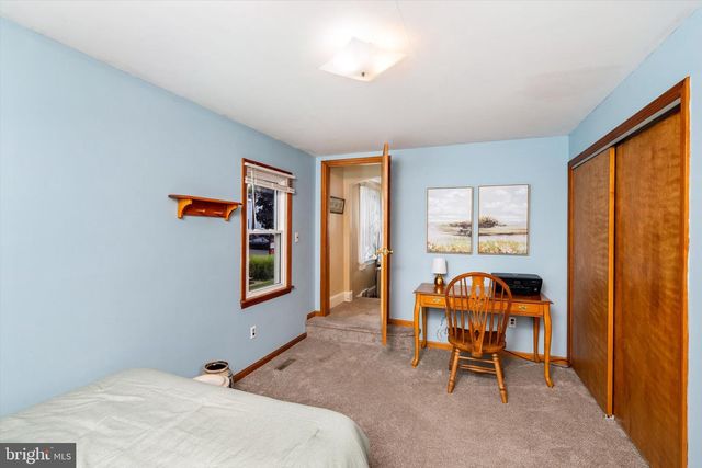 61 FINLEY AVE, Trenton, NJ 08610