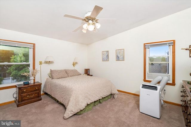 61 FINLEY AVE, Trenton, NJ 08610