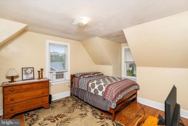 61 FINLEY AVE, Trenton, NJ 08610
