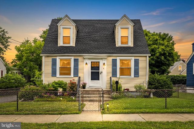61 FINLEY AVE, Trenton, NJ 08610