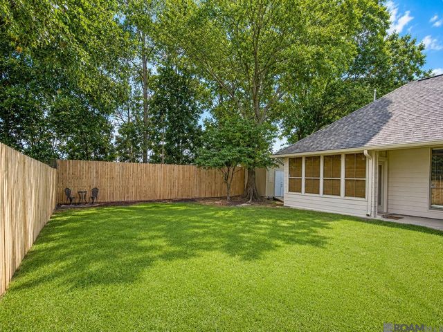 13223 Woodridge Ave, Saint George, LA 70809