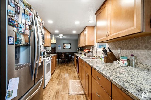 564 S MAIN ST, Kaysville, UT 84037