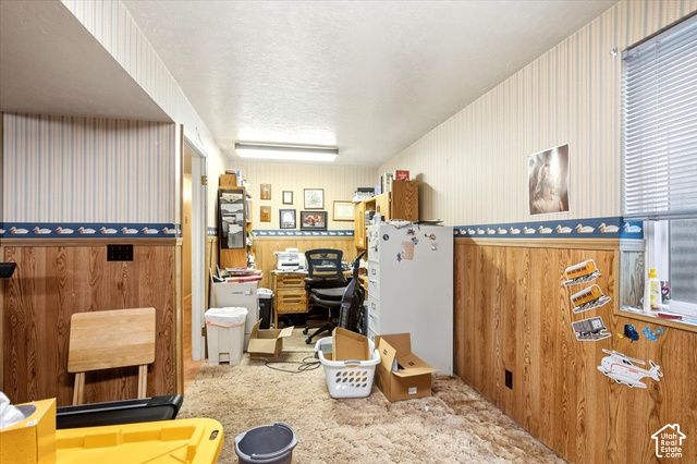 564 S MAIN ST, Kaysville, UT 84037
