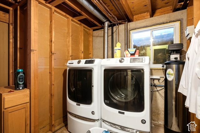 564 S MAIN ST, Kaysville, UT 84037