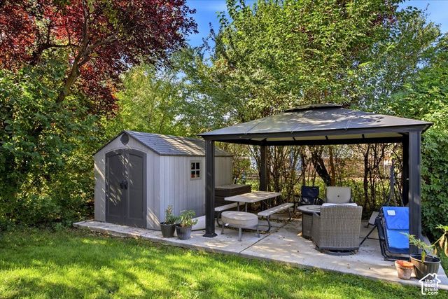 564 S MAIN ST, Kaysville, UT 84037
