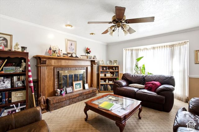 564 S MAIN ST, Kaysville, UT 84037