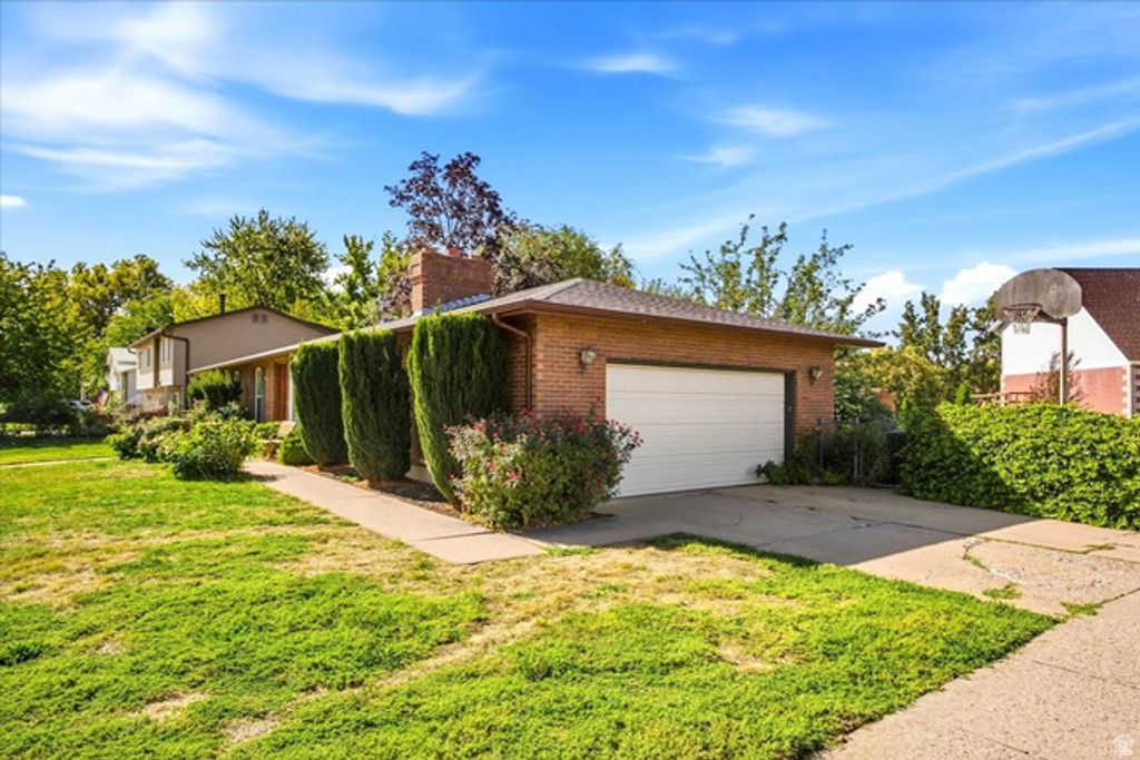 564 S MAIN ST, Kaysville, UT 84037 — photo 4