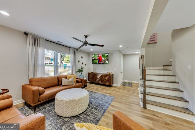 1018 Falling Valley Court SE, Smyrna, GA 30080