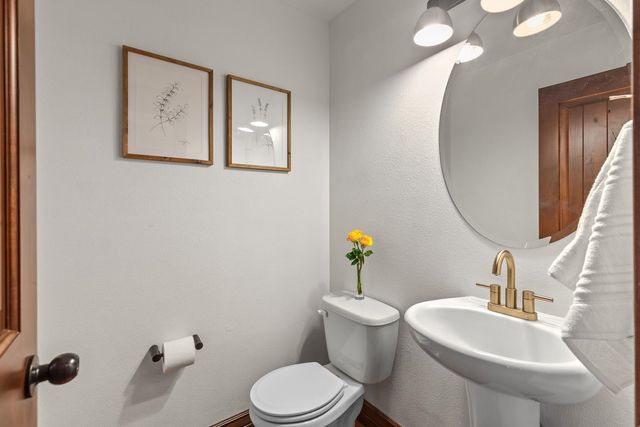 7714 N Quamish Dr, Spokane, WA 99208