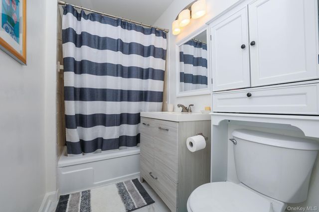 44 Johnes Street 207J, Newburgh, NY 12550