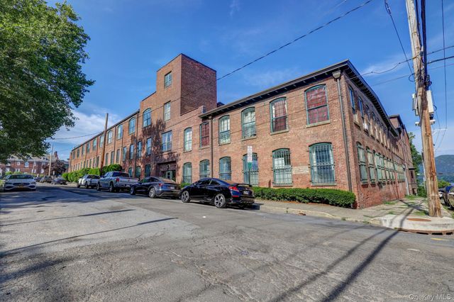 44 Johnes Street 207J, Newburgh, NY 12550