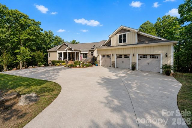 2207 Sierra Trace Road, Denton, NC 27239
