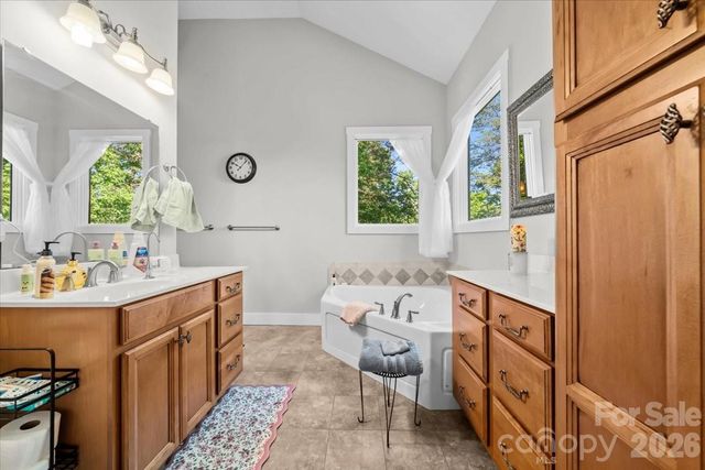 2207 Sierra Trace Road, Denton, NC 27239