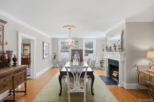 549 Grixdale Lane, Waterford Charter Township, MI 48328