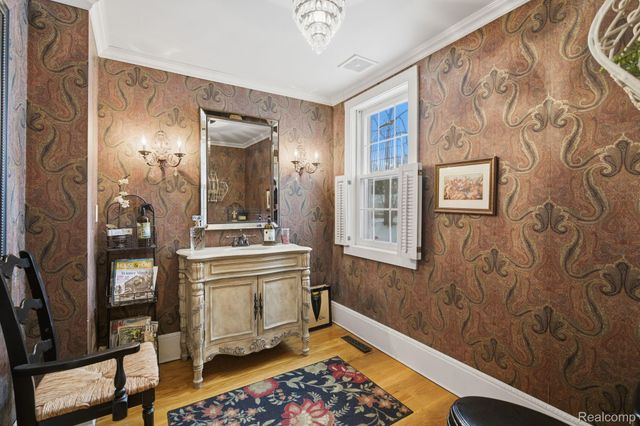 549 Grixdale Lane, Waterford Charter Township, MI 48328