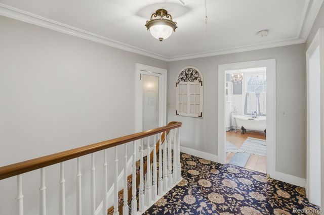 549 Grixdale Lane, Waterford Charter Township, MI 48328