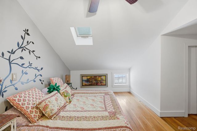 549 Grixdale Lane, Waterford Charter Township, MI 48328